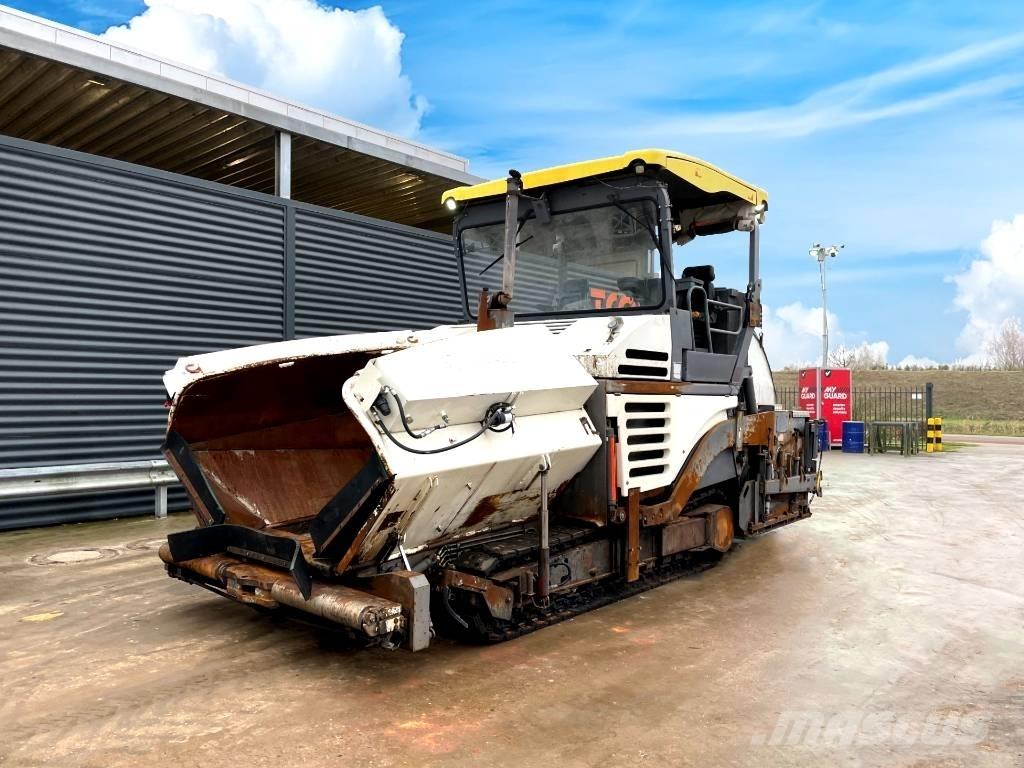 Vögele SUPER 2100-2 アスファルトフィニッシャ
