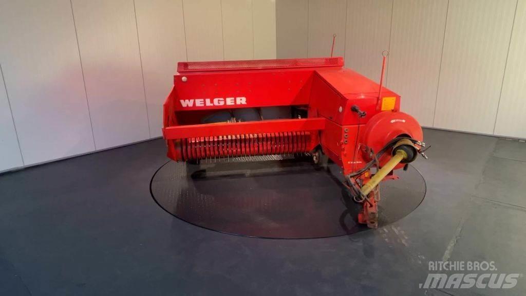Welger AP 830 フォレージハーベスター