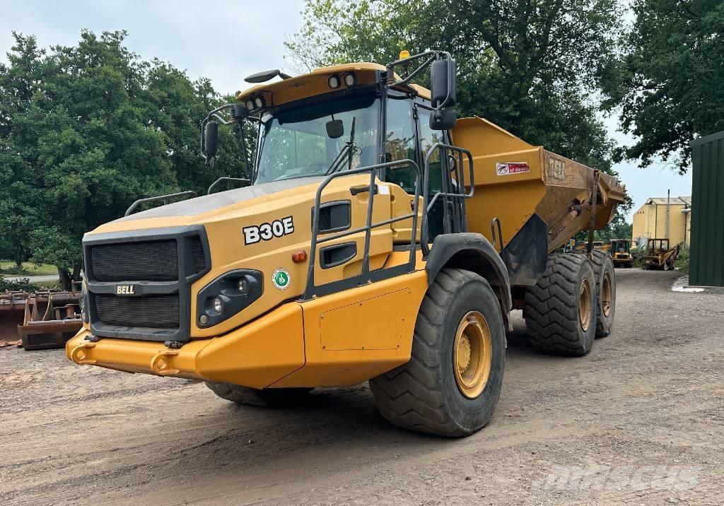 Bell B 30 E アーティキュレート式ダンプトラック