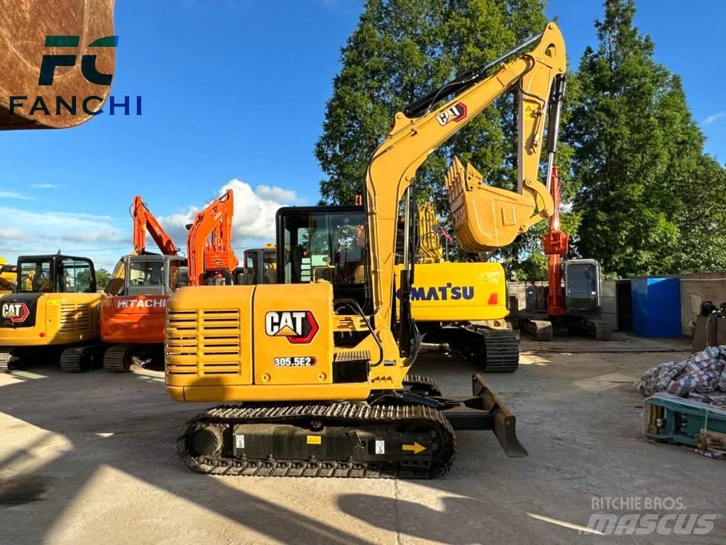 CAT 303.5 E2 ミニ油圧ショベル 7t以下（ミニユンボ・ミニディガー）
