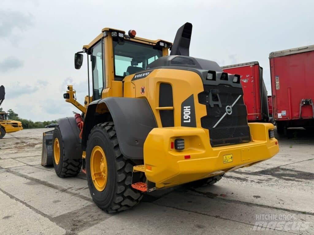 Volvo L90H ホイールローダー・タイヤショベル