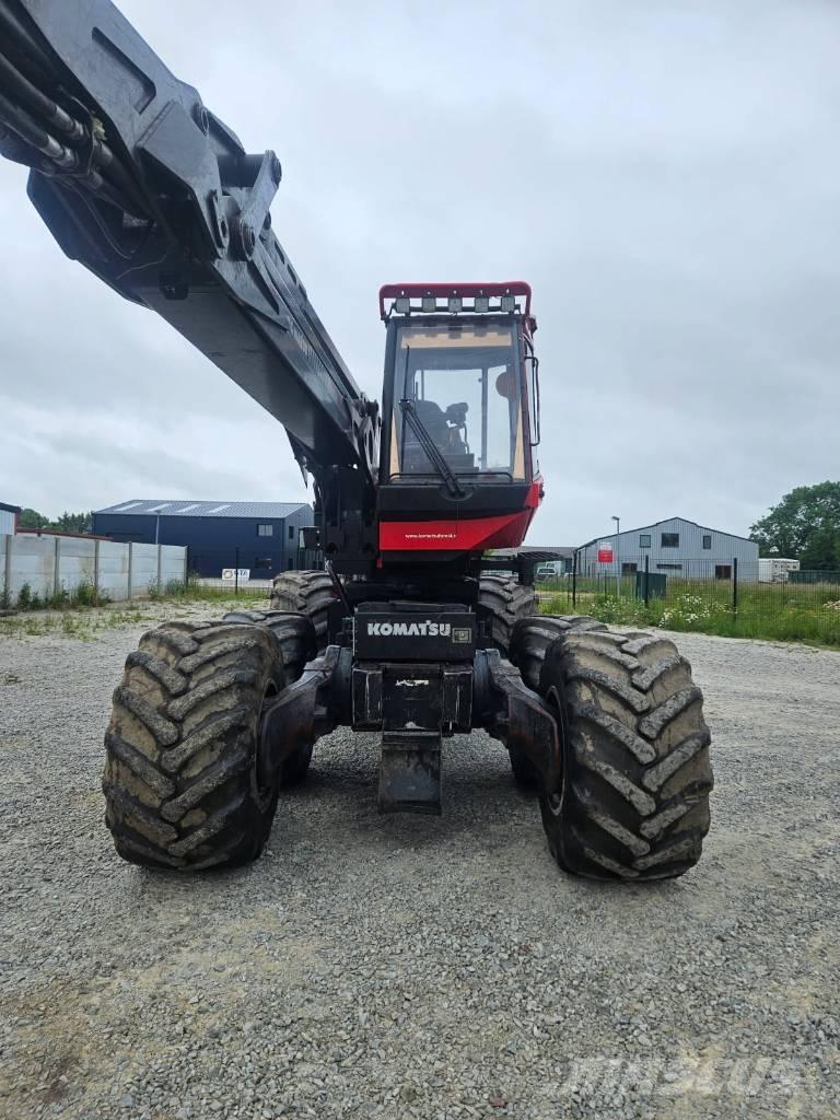 Komatsu 911.5 ハーベスター