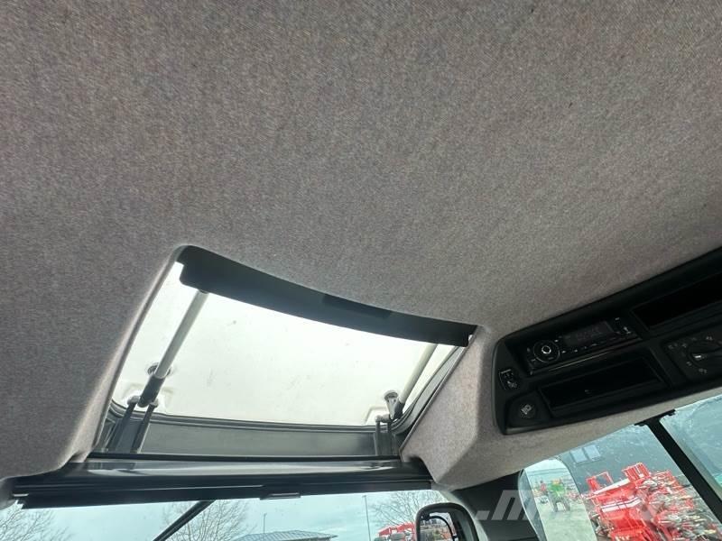 Steyr CVT 6205 トラクター