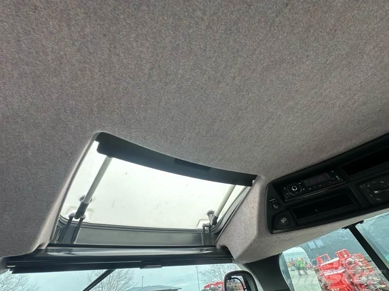 Steyr CVT 6205 トラクター