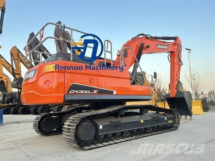 Doosan DX 300LC-9C 大型油圧ショベル12t以上（パワーショベル・ユンボ）