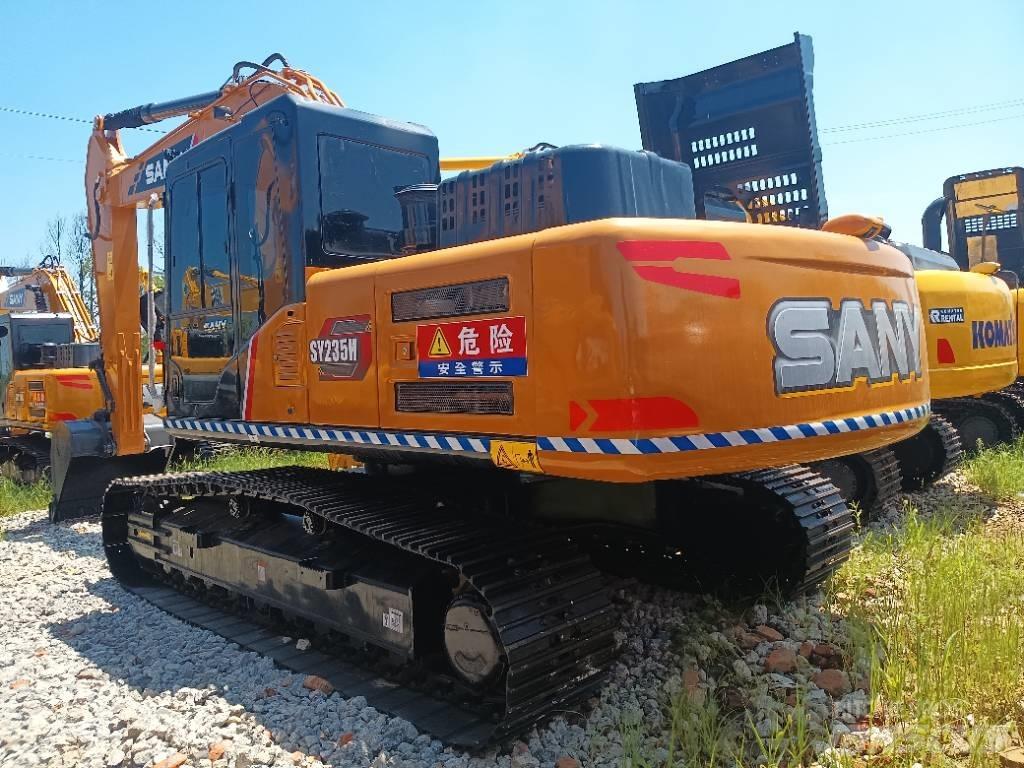 Sany SY 235 H 廃棄物／工業産廃処理機