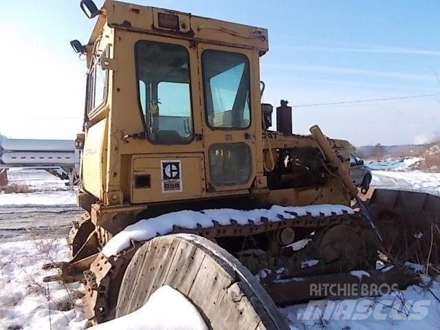CAT D 5 B ブルドーザー