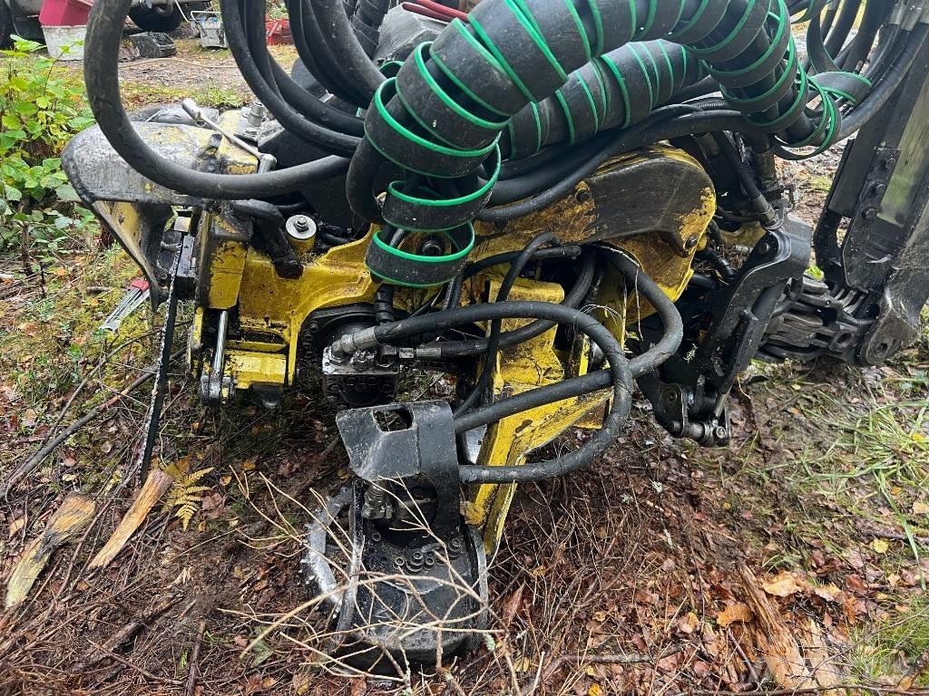 John Deere 1170 E ハーベスター