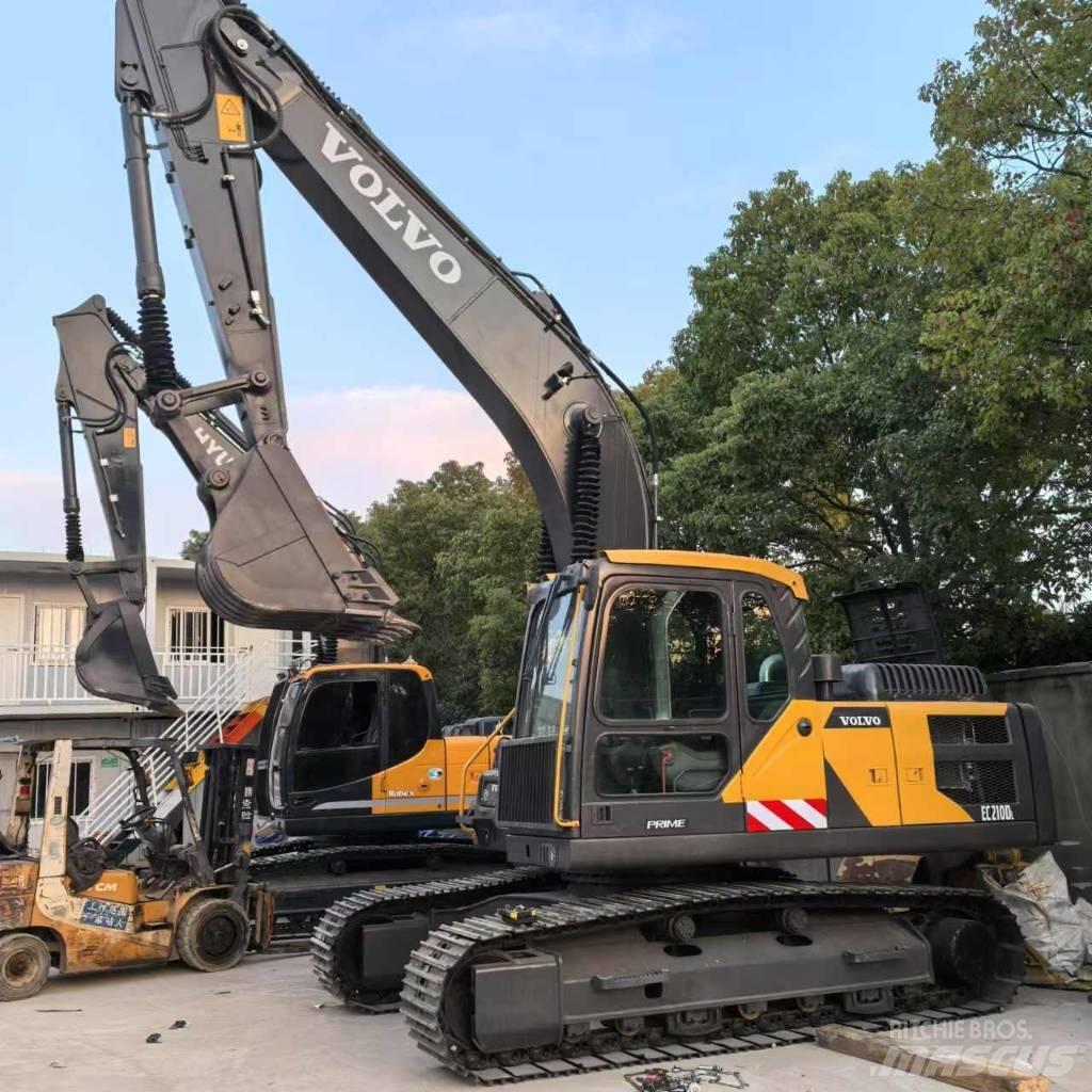 Volvo EC 210 D 中型油圧ショベル 7ｔ-12ｔ（ユンボ・パワーショベル・バックホー）