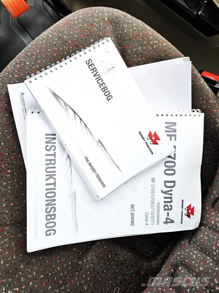 Massey Ferguson 5708 トラクター