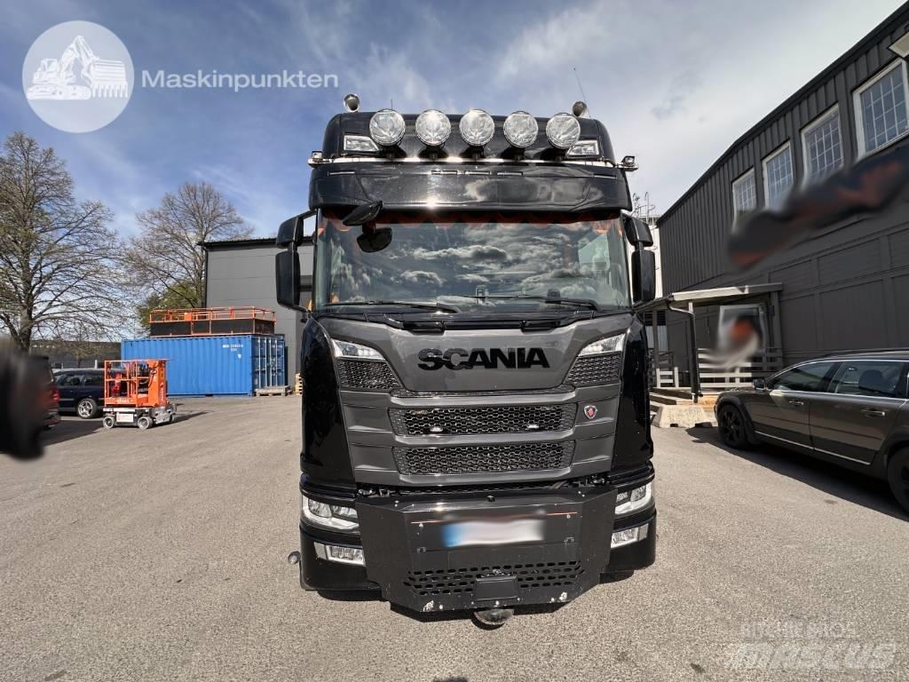 Scania R 500 クレーントラック、ユニック車