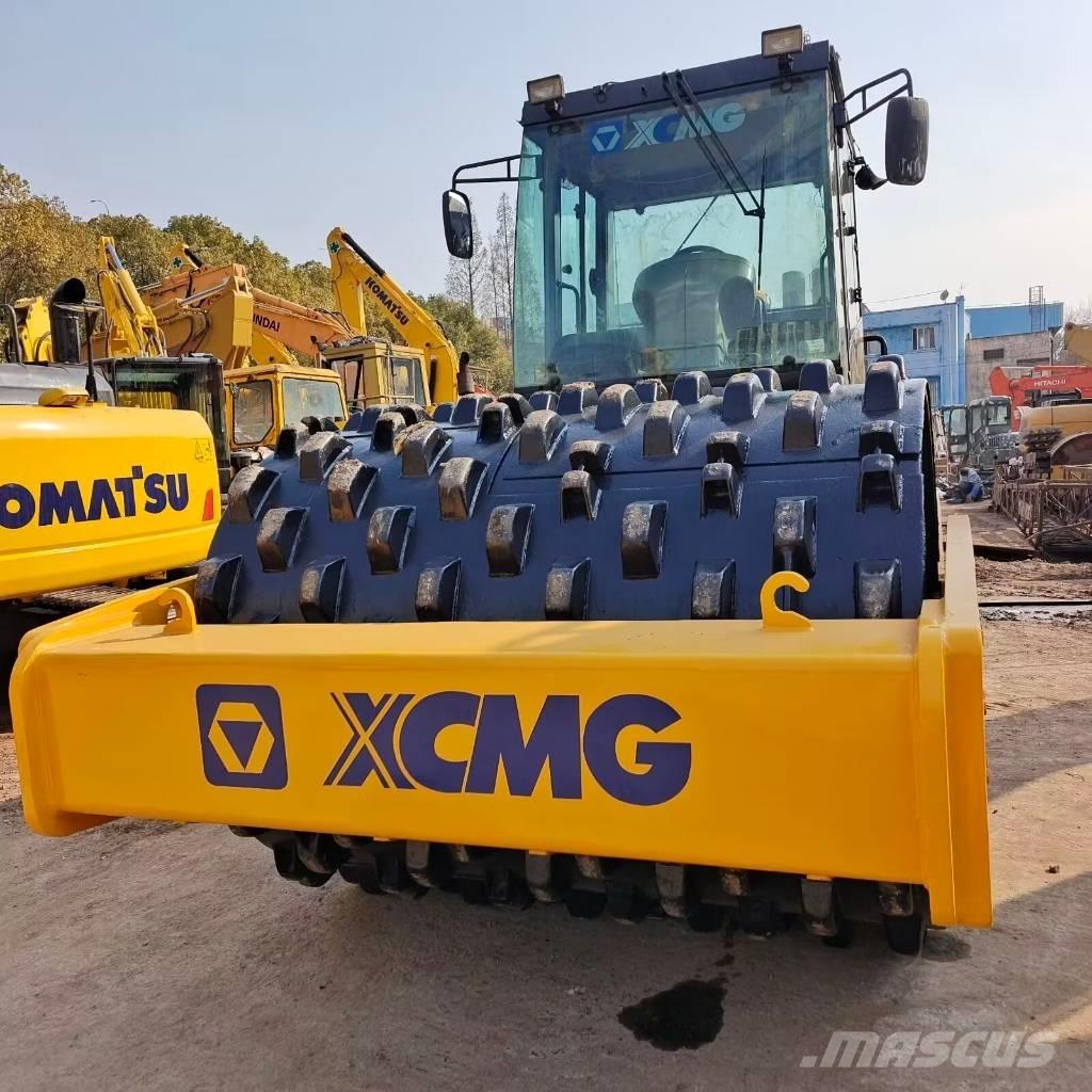 XCMG XS 223 J 振動ローラ