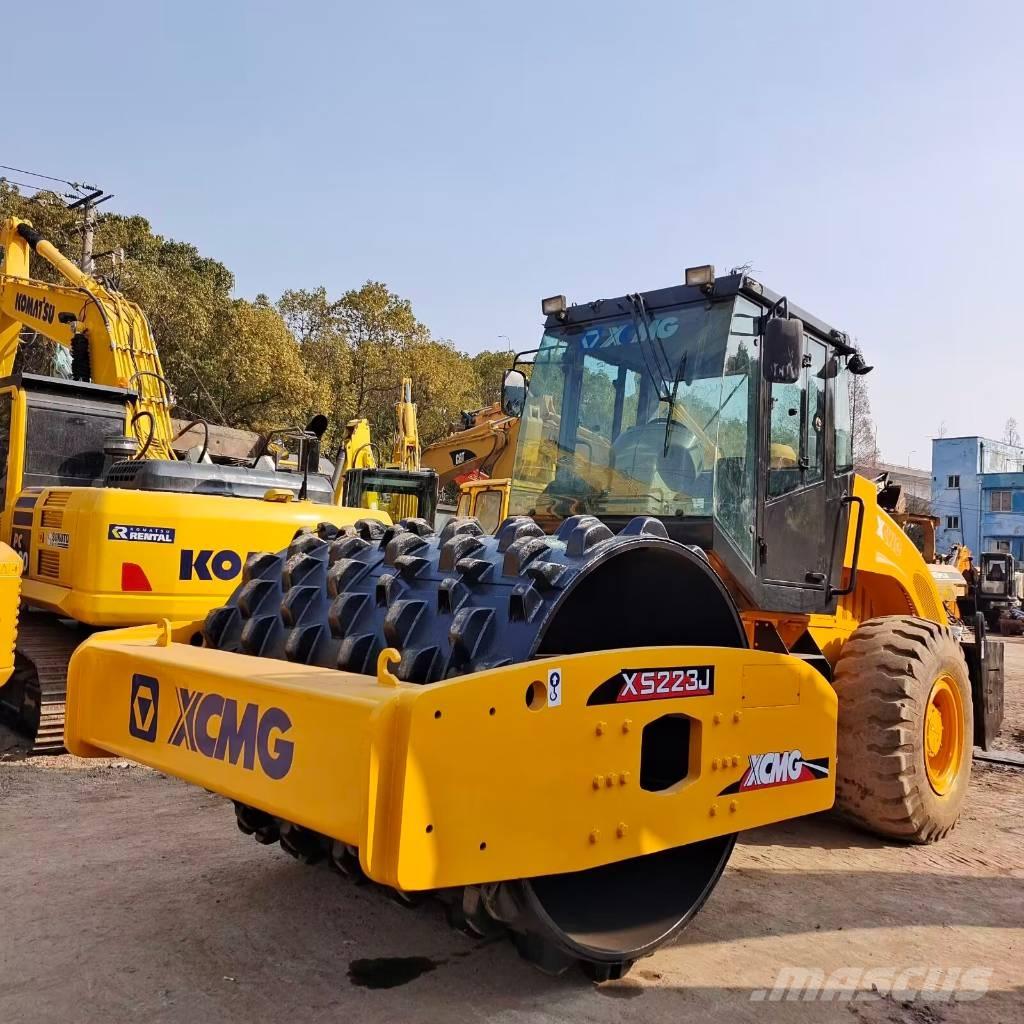 XCMG XS 223 J 振動ローラ
