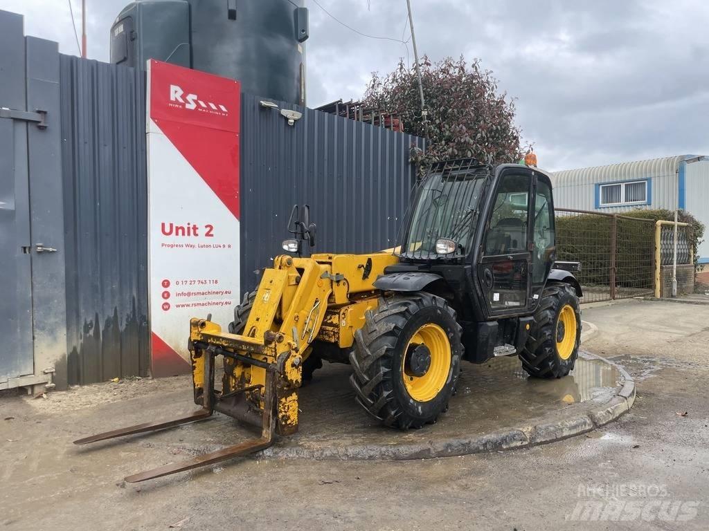 JCB 531-70 テレスコーピックハンドラー
