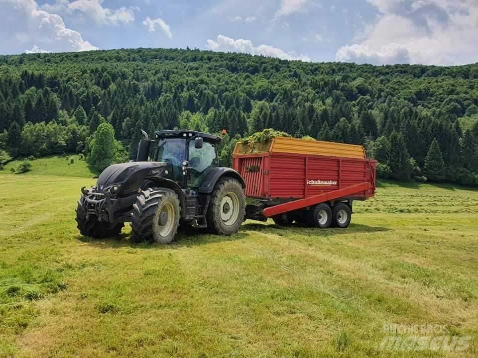 Valtra S 374 トラクター