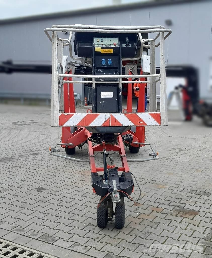 Dinolift 150T 高所作業台付トレーラー