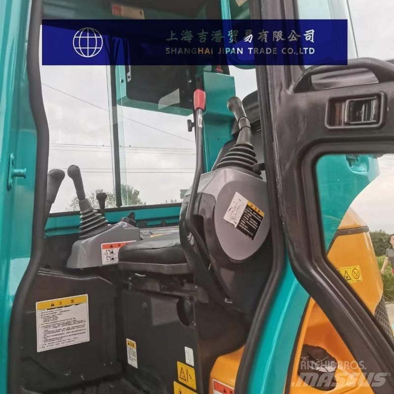 Kubota KX 135 中型油圧ショベル 7ｔ-12ｔ（ユンボ・パワーショベル・バックホー）