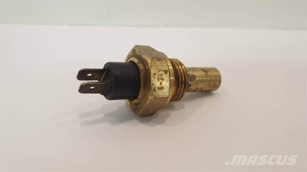  FMG/Ösa 894097 エンジン