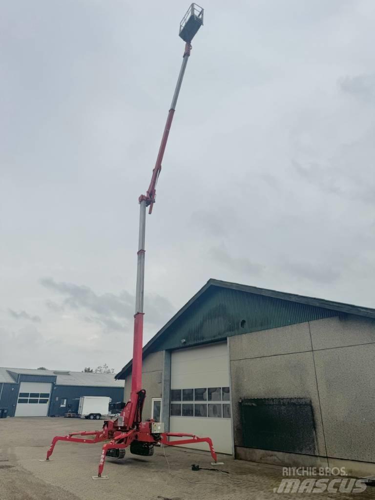 Teupen LEO 23GT 小型自走式ブームリフト