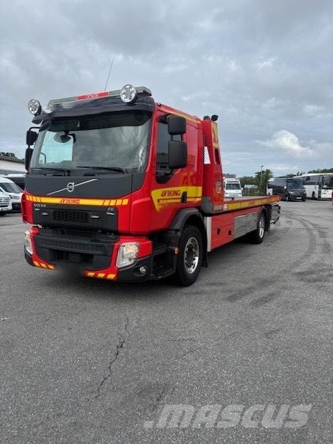 Volvo FE 320 車両運搬車、キャリアカー