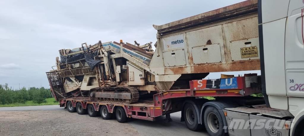 Metso R222 NORDBERG 自走式スクリーン