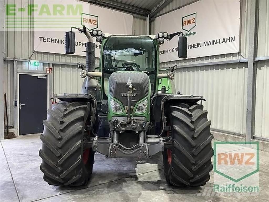 Fendt 724 vario トラクター