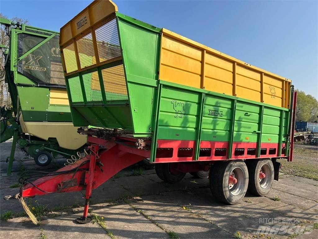 Fortschritt T 088 肥料散布機