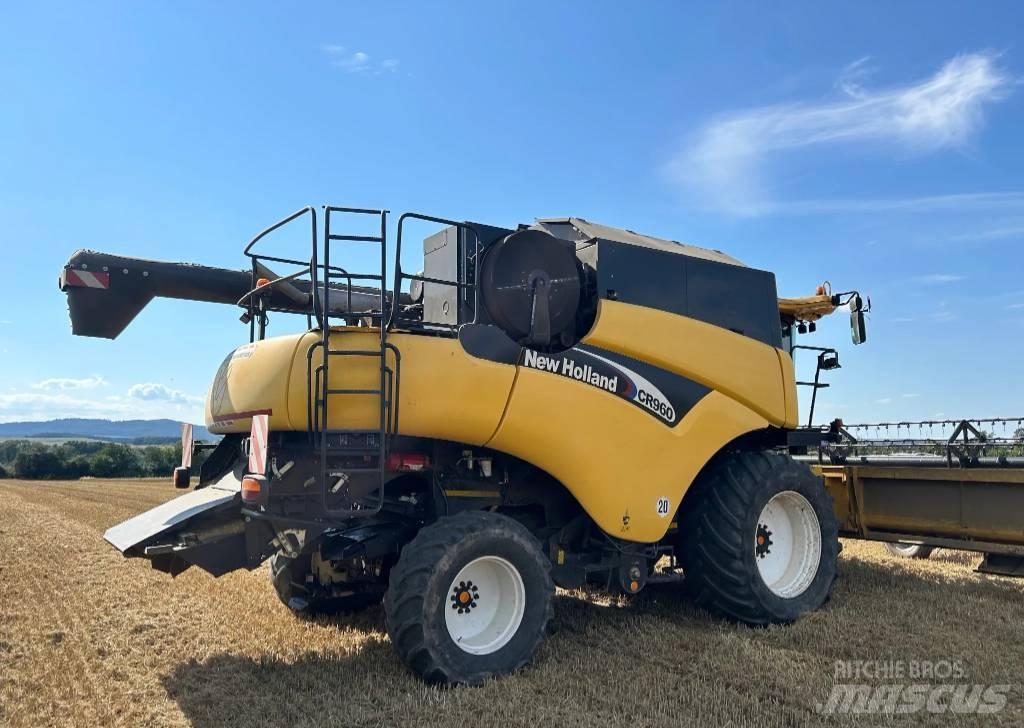 New Holland CR 960 コンバイン