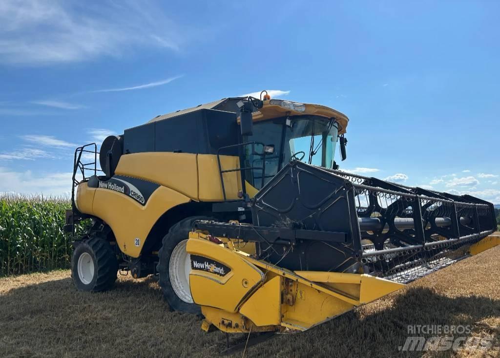 New Holland CR 960 コンバイン