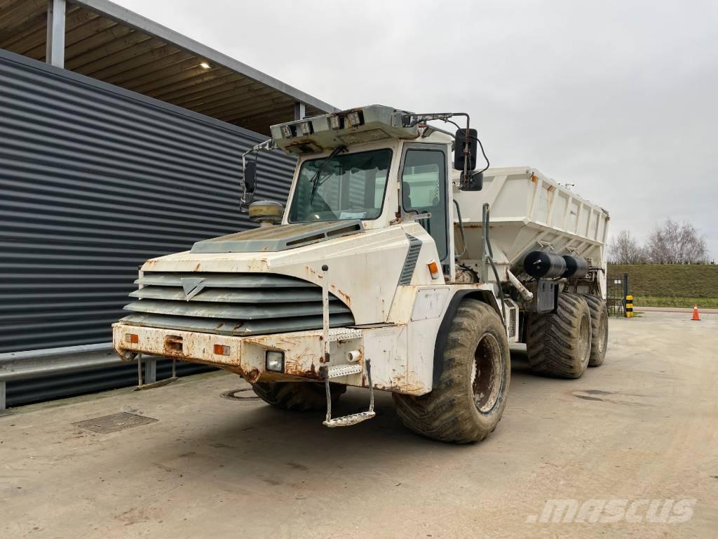 Rabaud A 307 砂と塩撒き専用車