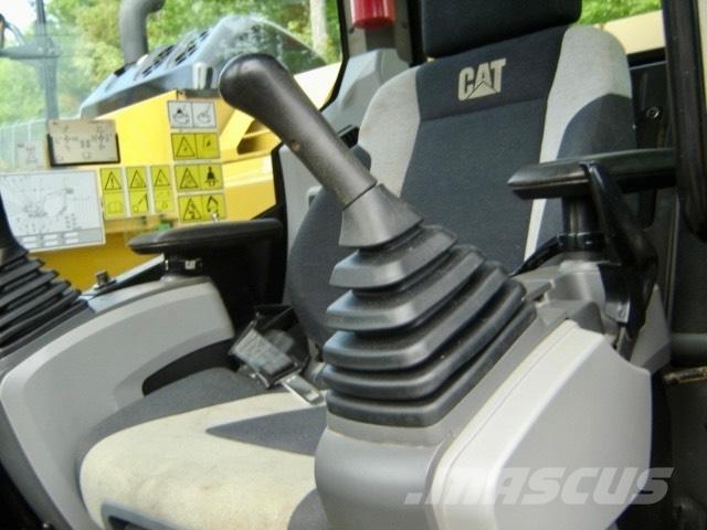 CAT 314 E 大型油圧ショベル12t以上（パワーショベル・ユンボ）