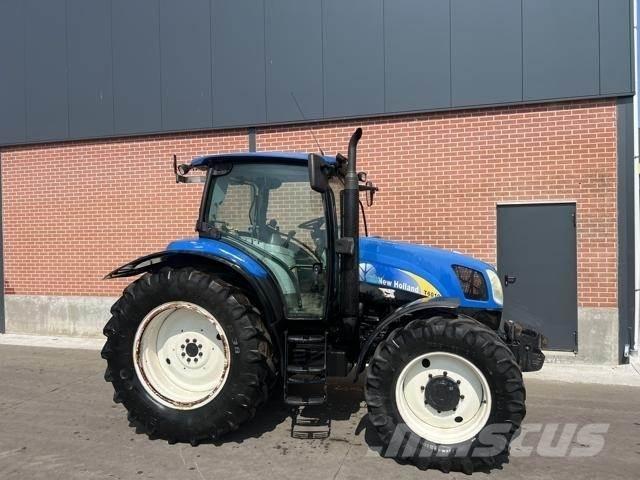 New Holland T6010 トラクター