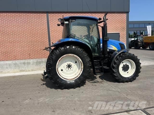 New Holland T6010 トラクター