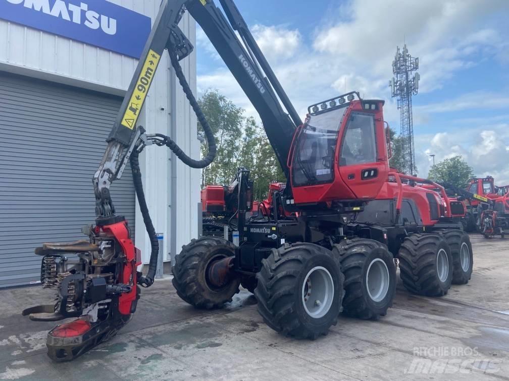 Komatsu 931XC ハーベスター