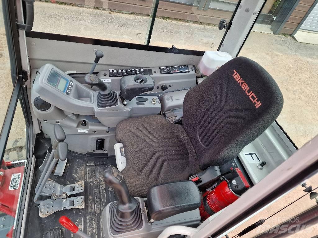 Takeuchi TB 325 R ミニ油圧ショベル 7t以下（ミニユンボ・ミニディガー）