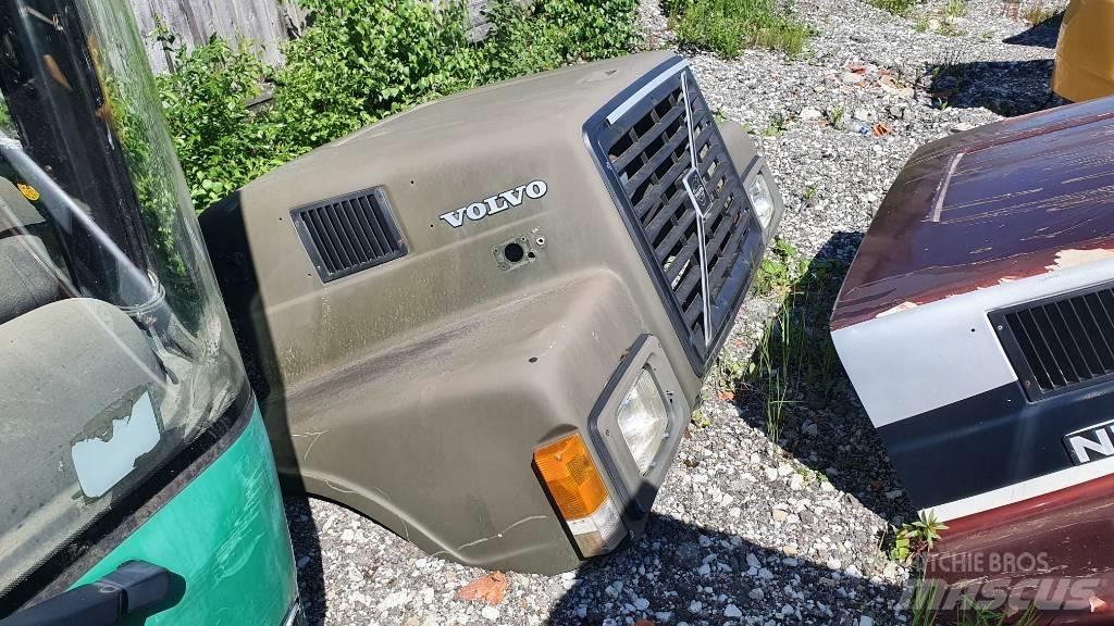 Volvo N7 - N12 HOOD キャビン及び内装