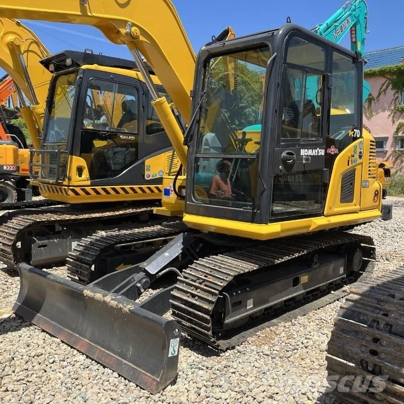 Komatsu PC 70 大型油圧ショベル12t以上（パワーショベル・ユンボ）