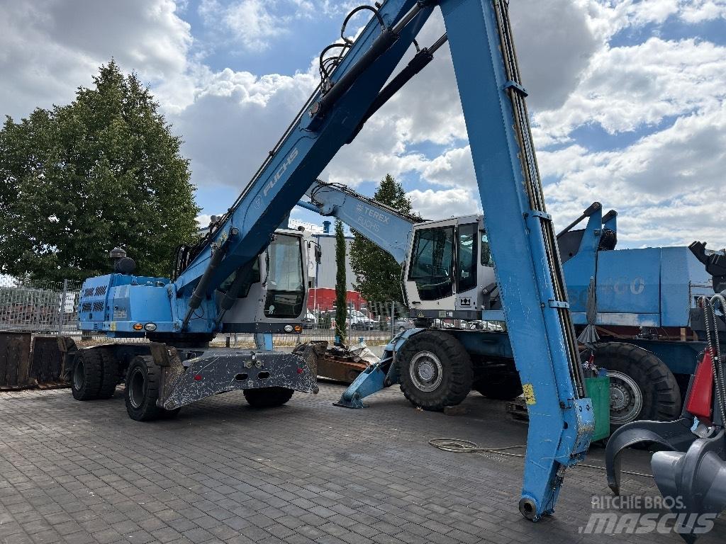 Fuchs MHL 335 E 廃棄物／工業産廃処理機
