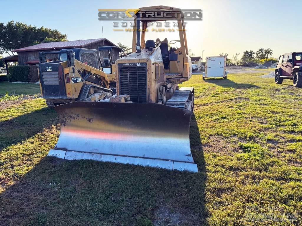 CAT D 3 G LGP ブルドーザー