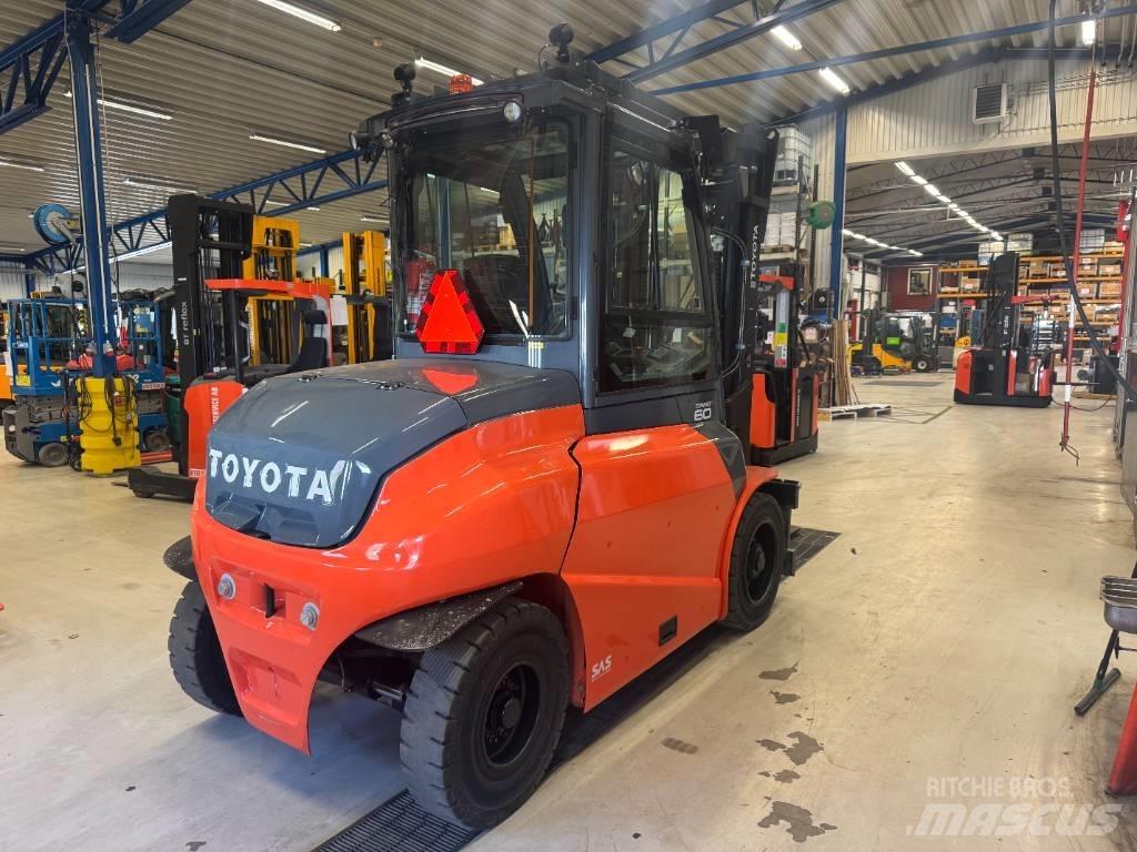 Toyota 9 FBM 60 T バッテリーフォークリフト