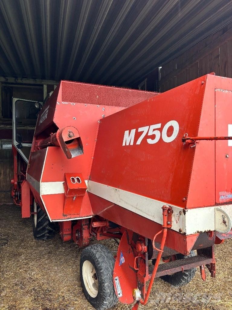 Deutz M750 コンバイン