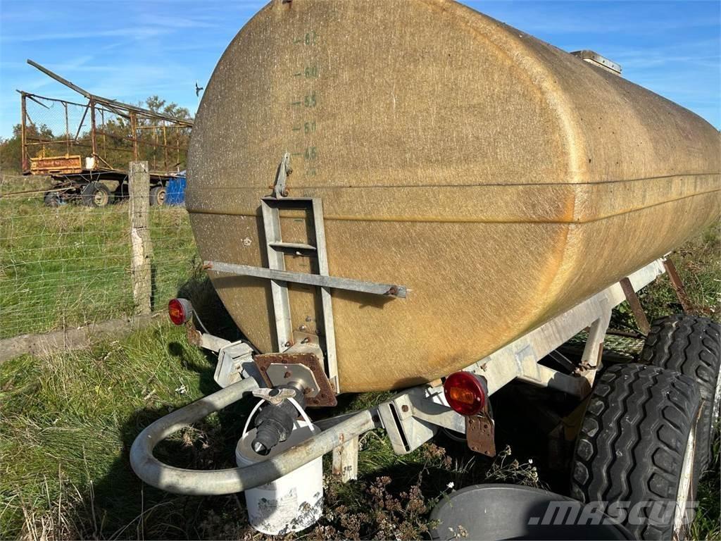 Chemo 310/65 セミトレーラータンカー