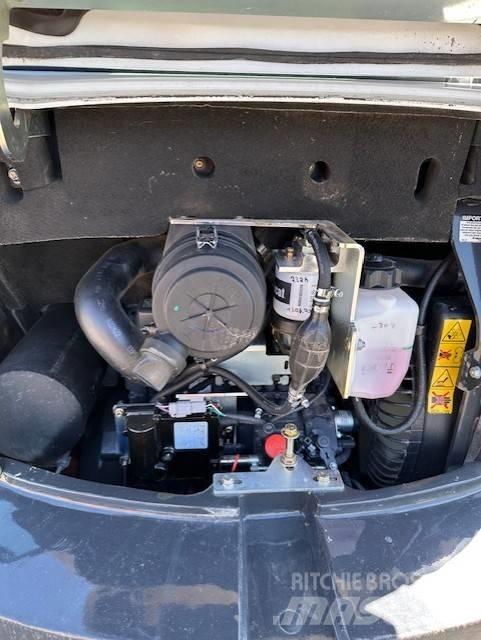 Bobcat E 35z ミニ油圧ショベル 7t以下（ミニユンボ・ミニディガー）