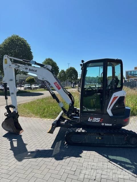 Bobcat E 35z ミニ油圧ショベル 7t以下（ミニユンボ・ミニディガー）