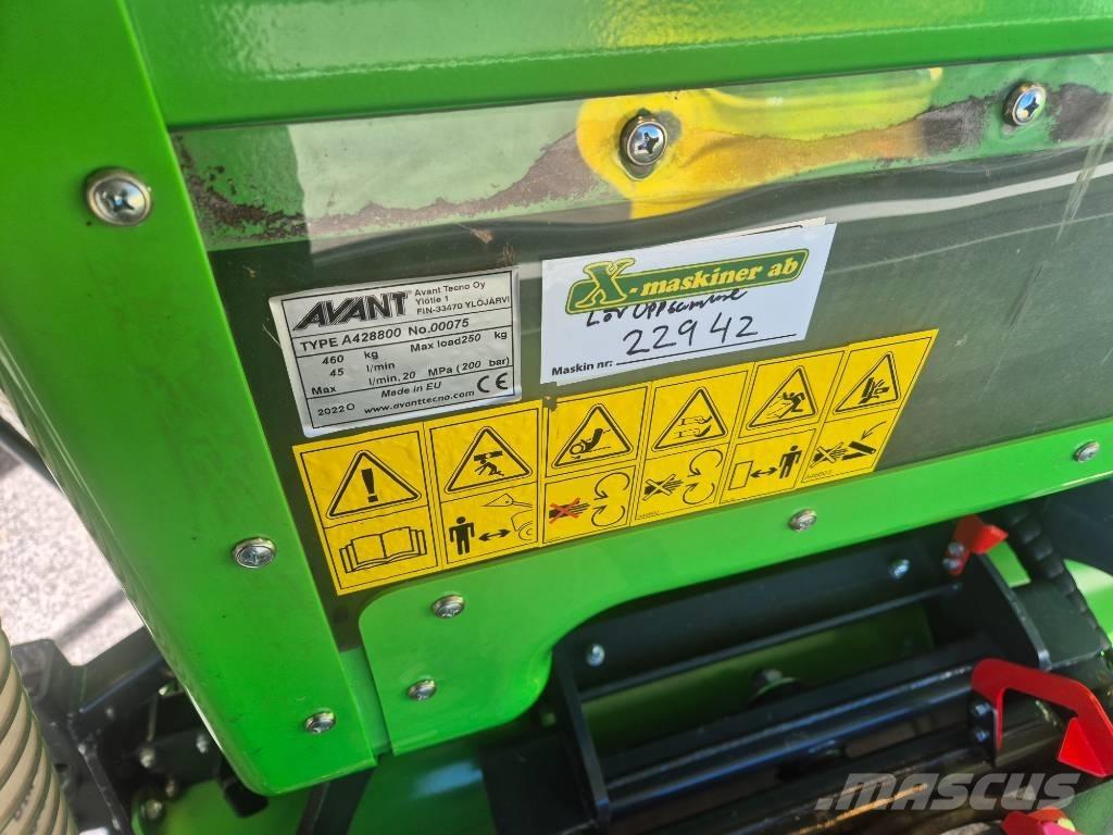 Avant Lövsug DEMO スキッドステアローダー