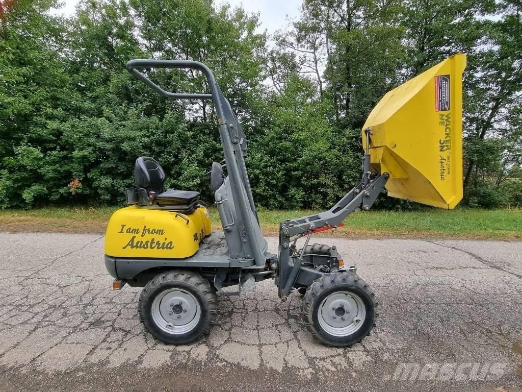 Wacker Neuson 1001 サイト　ダンプ