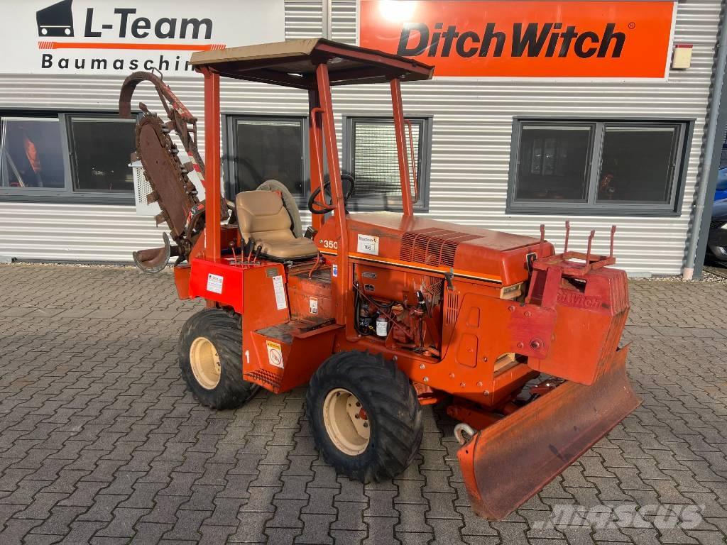 Ditch Witch 3500 DD トレンチャー