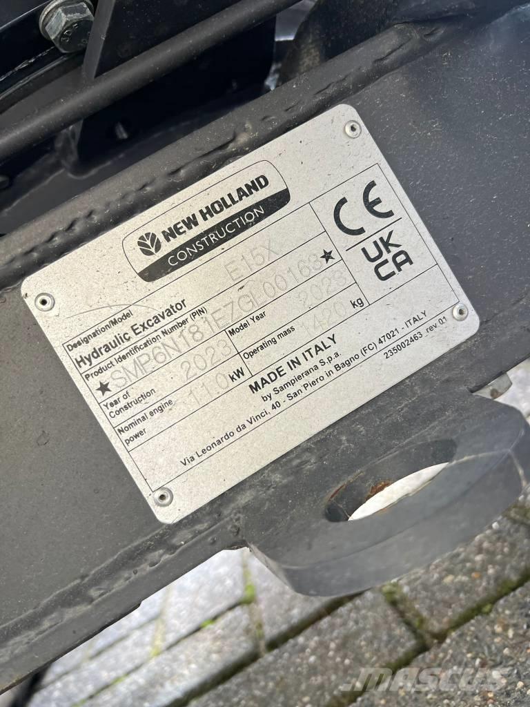 New Holland E 15 X ミニ油圧ショベル 7t以下（ミニユンボ・ミニディガー）