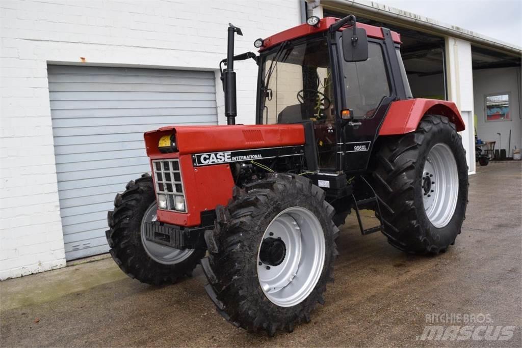 Case IH 956 XL トラクター