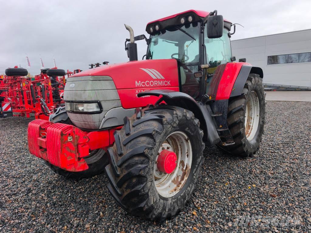 McCormick XTX 185 トラクター